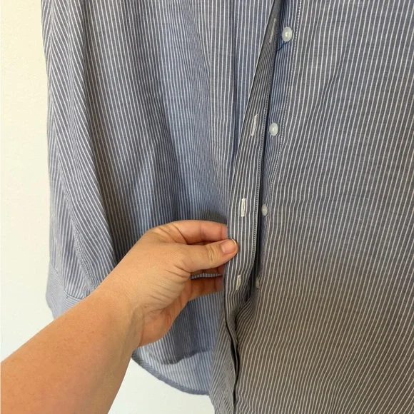 Rails Button Down Blouse Ella in Slate and White - Picture 4 of 6